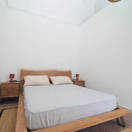 アパート Casa Crusta Castro (Lecce)